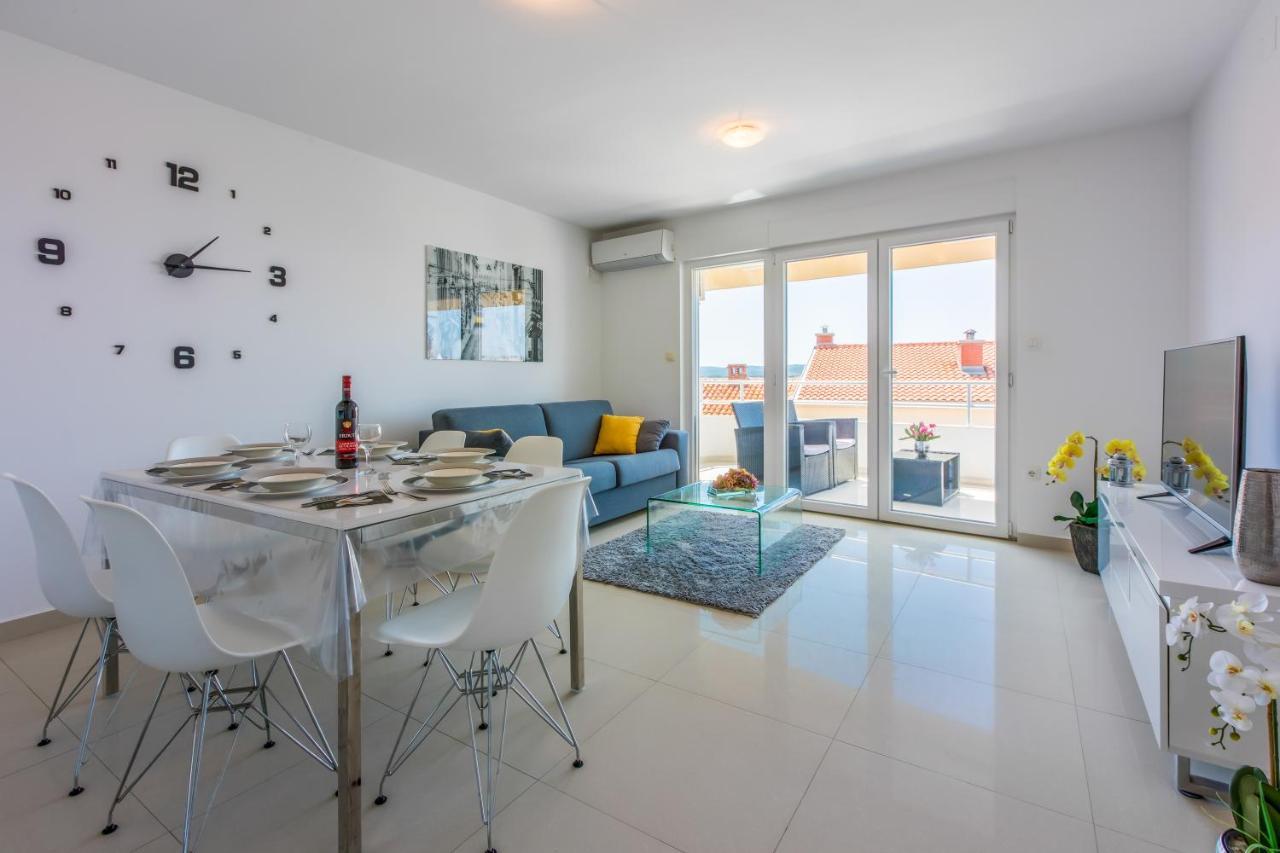 Apartmani Ilicevic Crikvenica Exterior photo