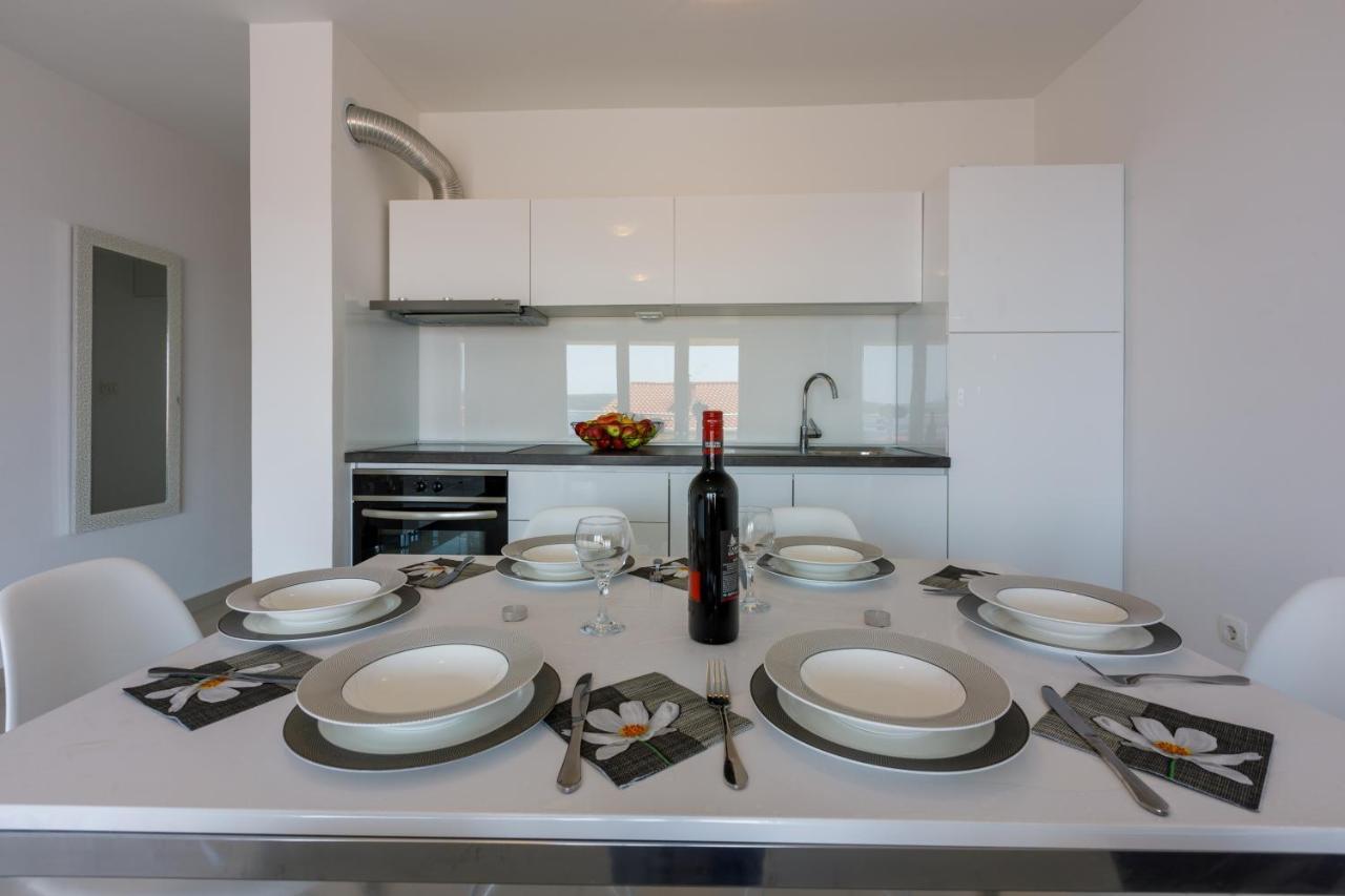 Apartmani Ilicevic Crikvenica Exterior photo